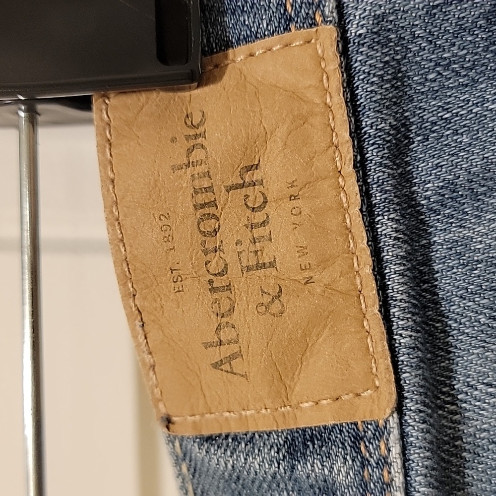 Abercrombie & Fitch Low Rise Blue Distressed Jeans Size 6 - Picture 6 of 10